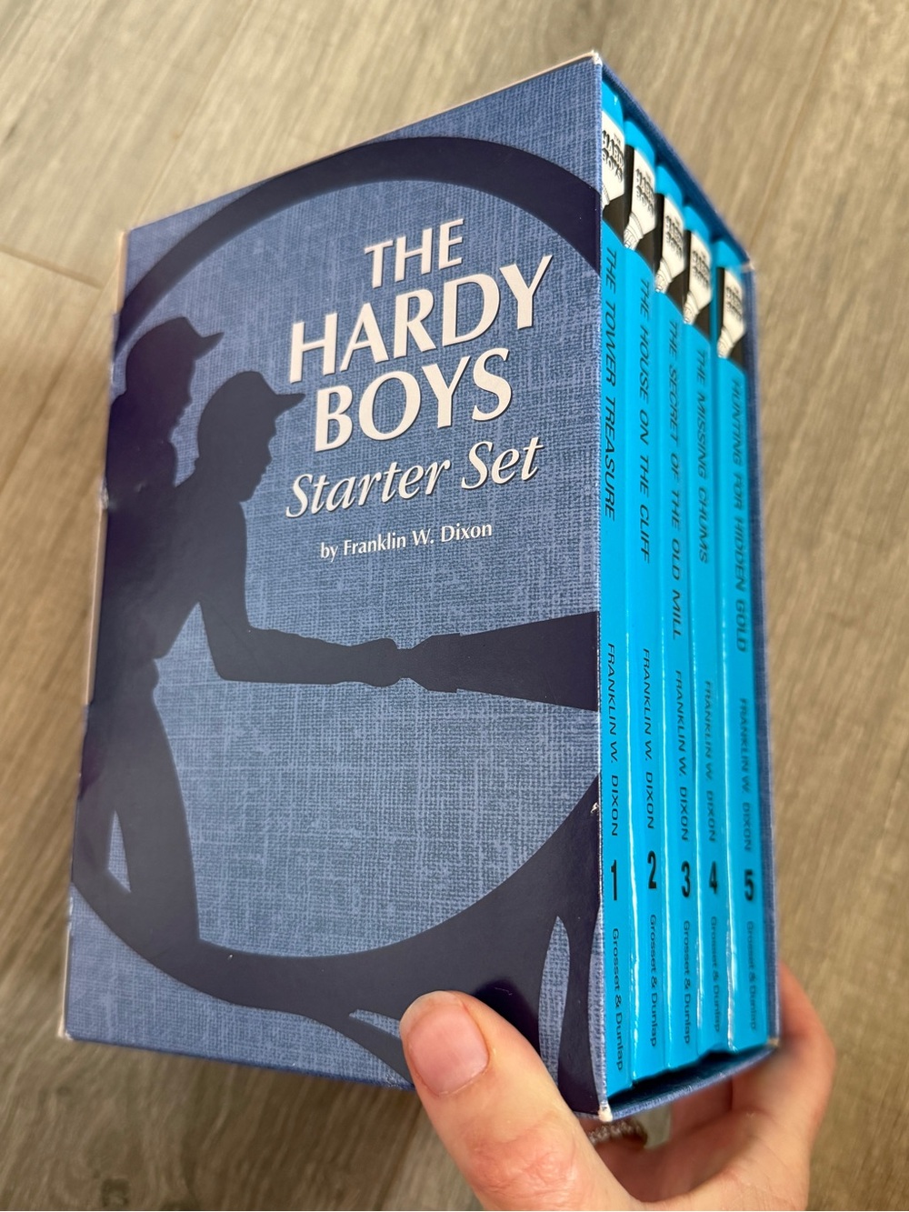 The Hardy Boys Box Set Books 1-5 Hardback New Boxed Set
